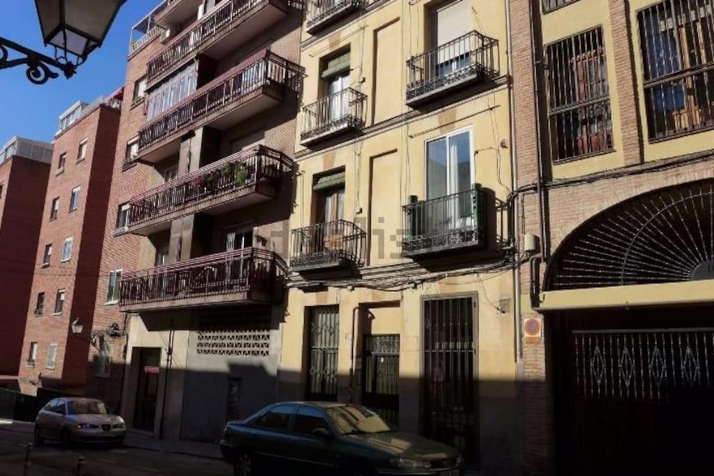 San Bernabe, Apartamento Para 2 En Las Vistillas Junto A Metro Puerta De Toledo Madri Exterior foto